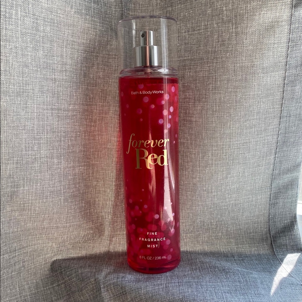 Bath & Body Works Forever Red